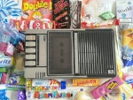 Geschenkdose "Kassettenrekorder" mit 850g Retro-Süßigkeiten
